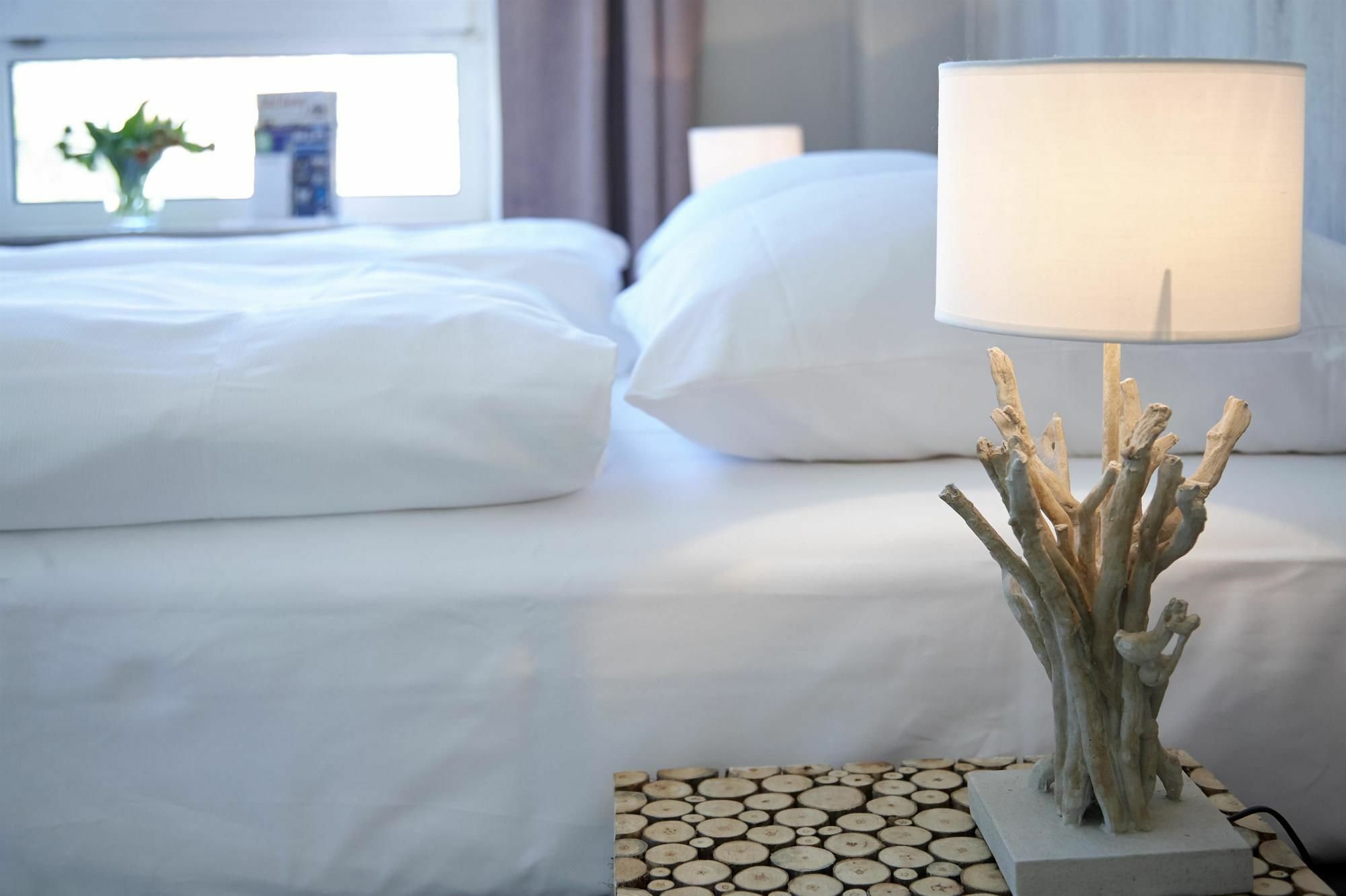 Hotel Liegeplatz 13 Kiel By Premiere Classe Esterno foto